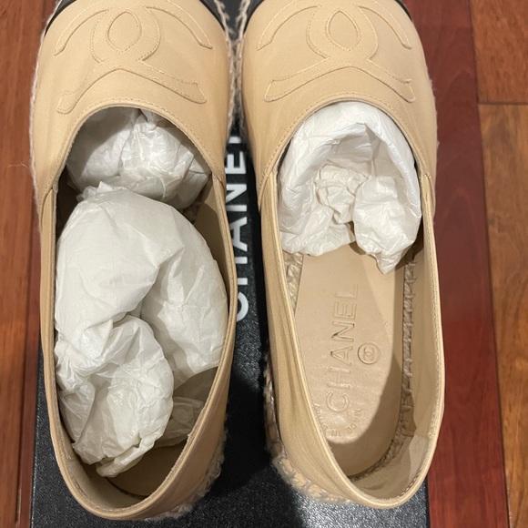 Authentic Chanel Espadrilles 38 - Picture 5 of 10